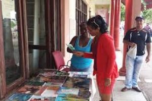 Librería Entre Naranjos de Sierra de Cubitas