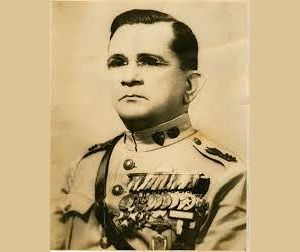 Luis Casas Romero