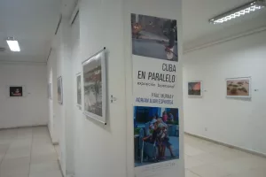Mirar atrás y Cuba en Paralelo: propuestas de Artes Visuales en Camagüey