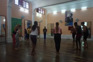 Festeja su aniversario 31 el Ballet Folklórico de Camagüey