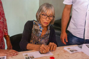 Lila Martínez, una mariposa iridiscente