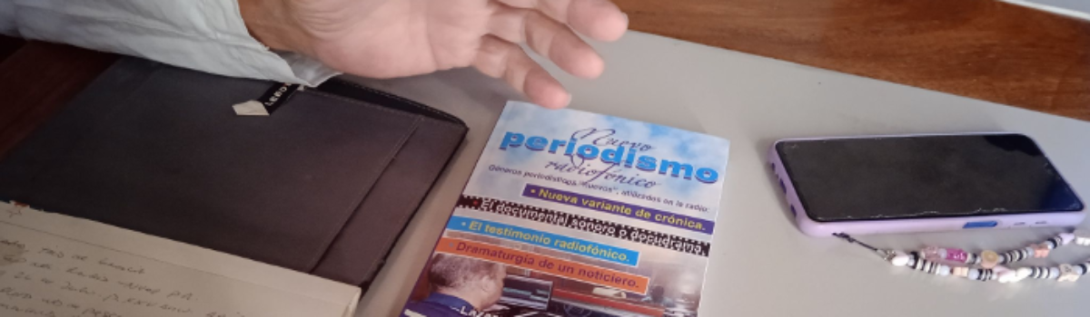 Presentan libro en Camagüey acerca de Periodismo Radiofónico