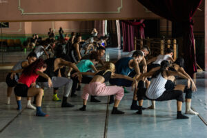 Exhibe un nuevo repertorio el Ballet Contemporáneo en Camagüey