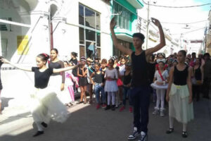 Aboga por la paz Festival de las Artes en Camagüey