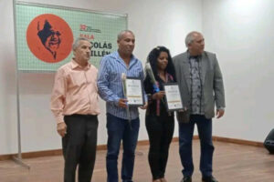 Ácana trae a casa Premio del Lector